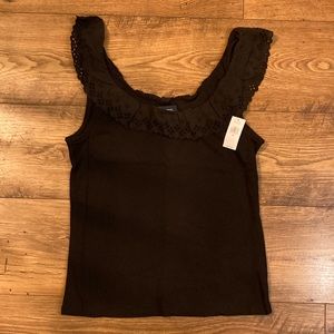 Gap Eyelet Ruffle Neck Rib Tank Top, Medium